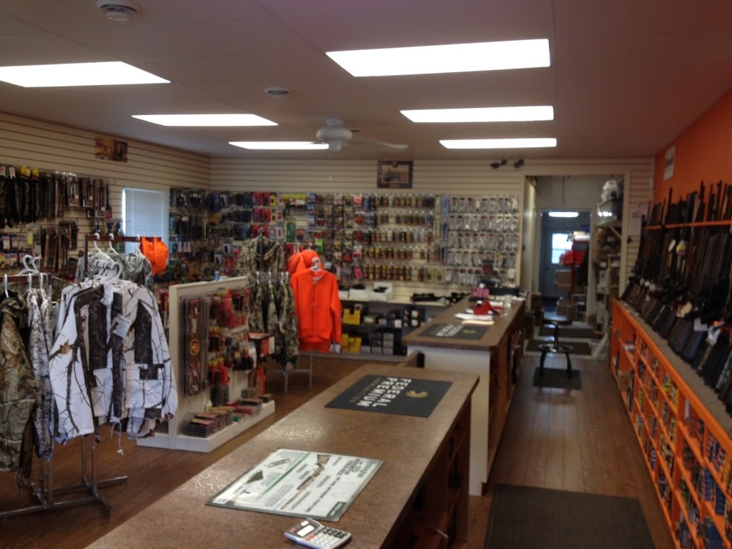 Prairie Gun Traders | 104 Main St, Avonlea, SK S0H 0C0, Canada | Phone: (306) 868-2037