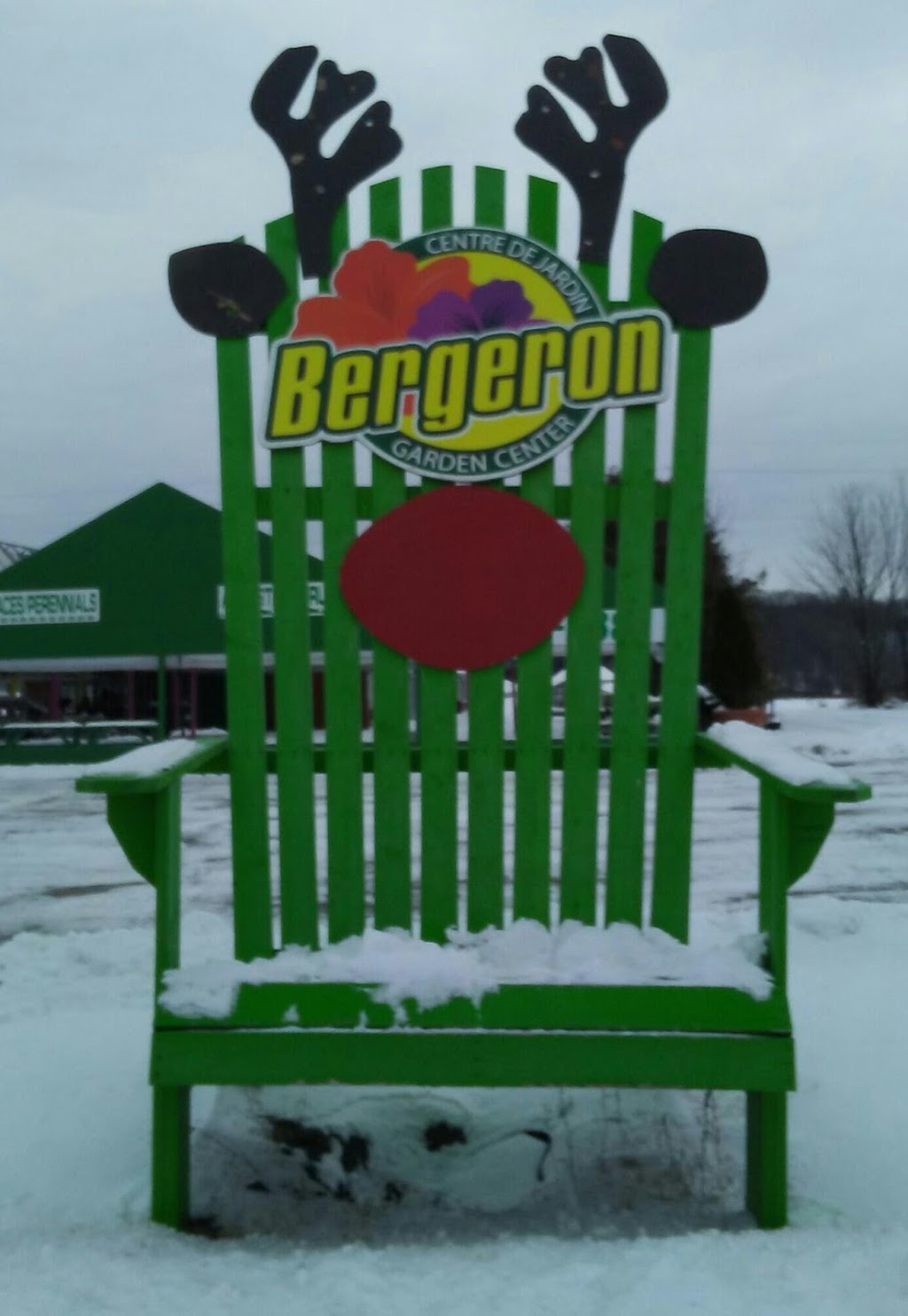 Bergeron Greenhouses | 588 de la Baie Rd, Rockland, ON K4K 1K9, Canada | Phone: (613) 446-1884