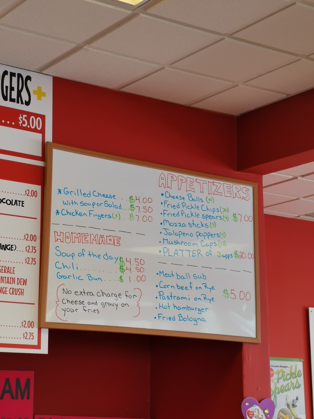 Burgers Plus | 115 Centre St, Espanola, ON P5E 1S4, Canada | Phone: (705) 583-2225