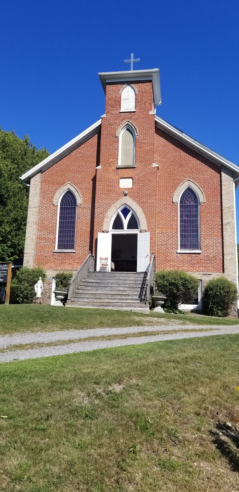 Sacred Heart Catholic Church | 520 N Bethesda Rd, Baltimore, ON K0K 1C0, Canada | Phone: (705) 696-2257