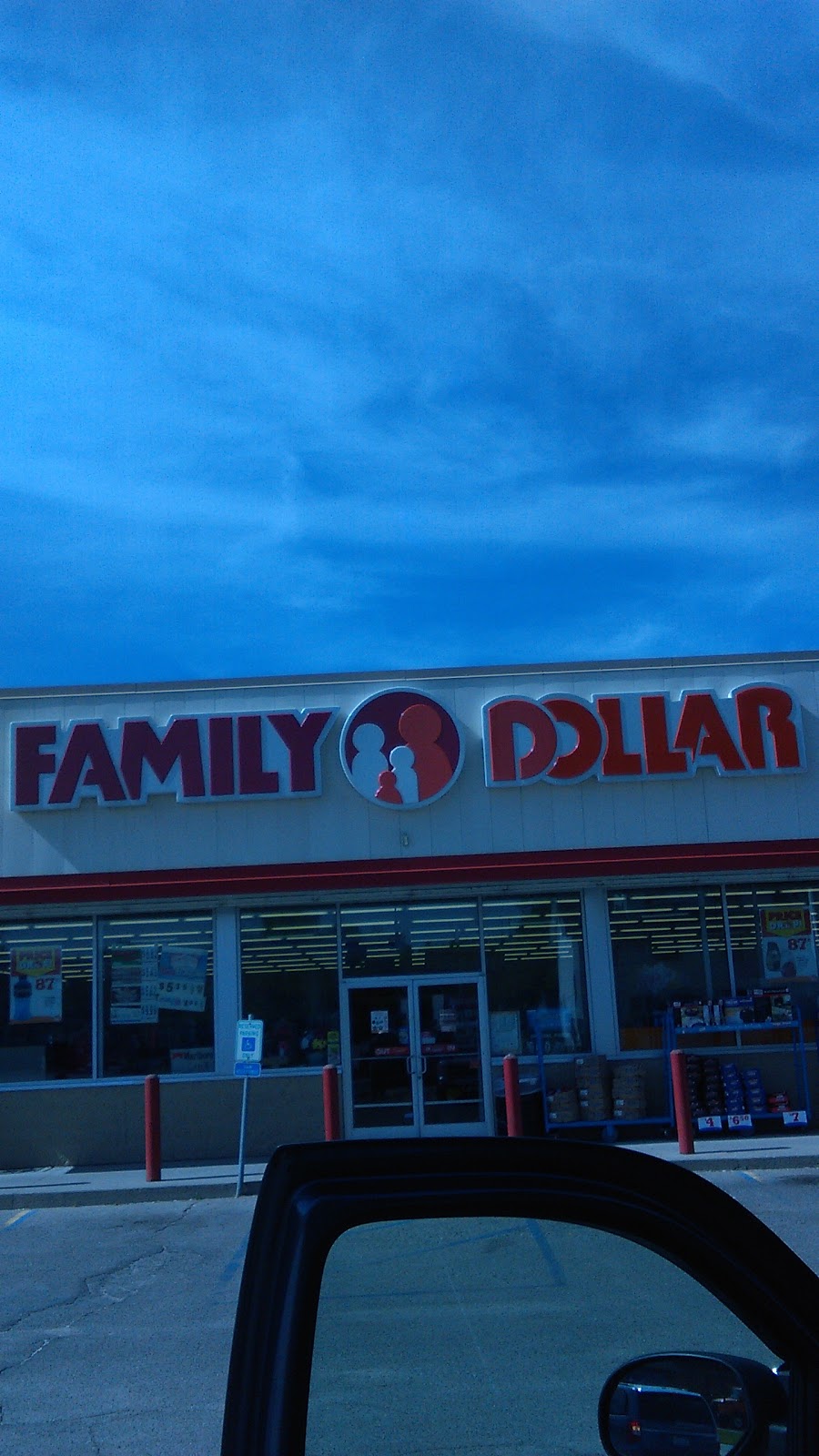 Family Dollar | 169 S Howard Ave, Croswell, MI 48422, USA | Phone: (810) 679-0264