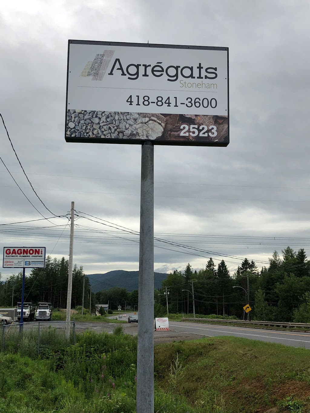 Agrégats Stoneham | 2523 Bd Talbot, Stoneham-et-Tewkesbury, QC G3C 1H5, Canada | Phone: (418) 841-3600