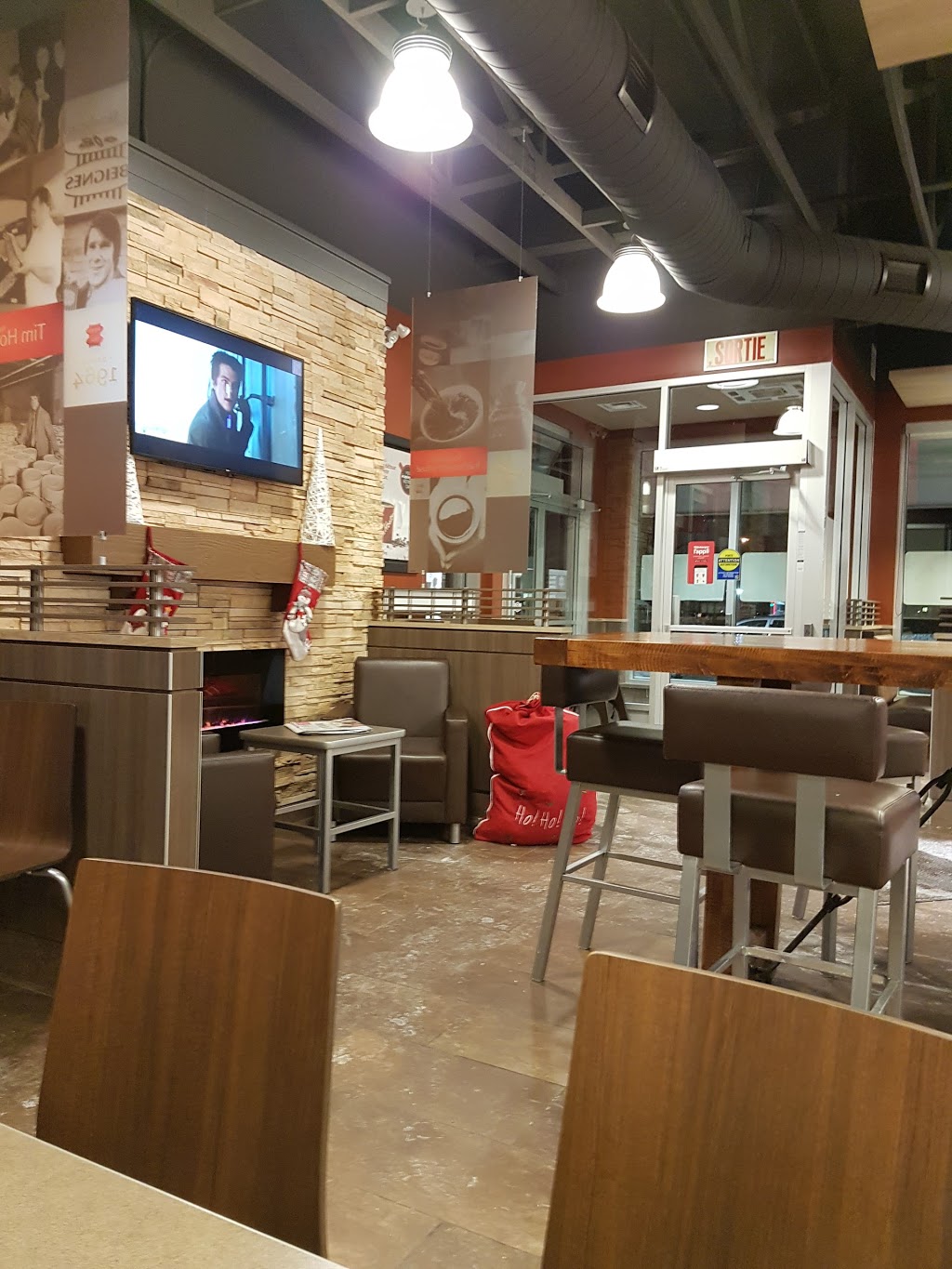 Tim Hortons | 1442 Boulevard Saint-Antoine, Saint-Jérôme, QC J7Z 7M2, Canada | Phone: (450) 438-5328