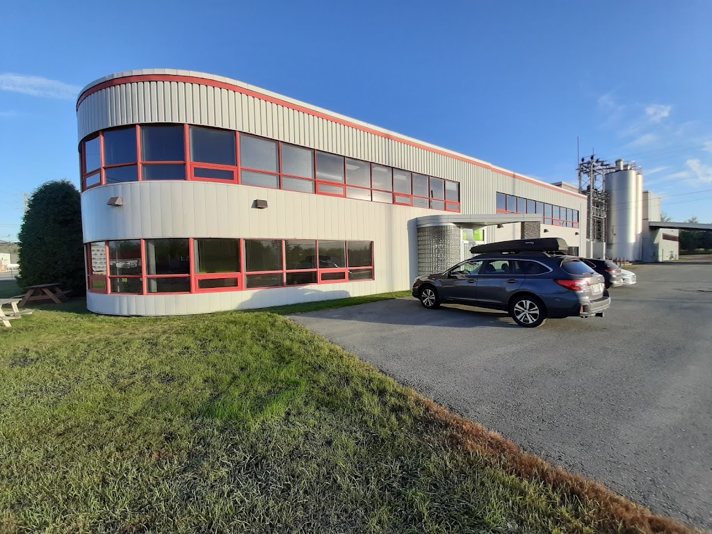 Savaria | 1625 Bd Industriel, Magog, QC J1X 5B3, Canada | Phone: (819) 481-1070