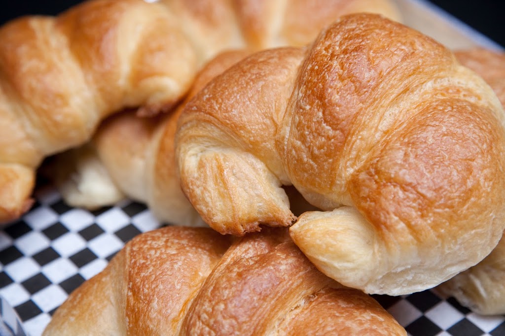 Uprising Breads Bakery | 1697 Venables St, Vancouver, BC V5L 2H1, Canada | Phone: (604) 254-5635