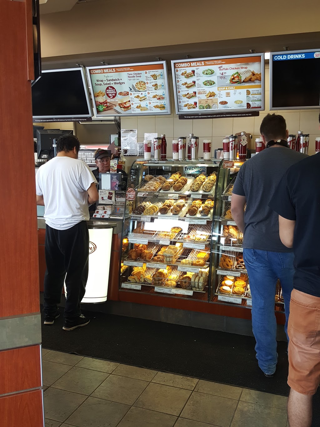 Tim Hortons | 5233 Stanley Ave, Niagara Falls, ON L2E 7C2, Canada | Phone: (905) 354-6060