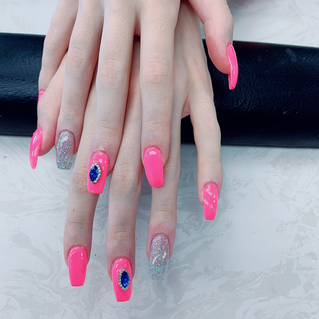 Creative Nails | 5327 Upper Middle Rd, Burlington, ON L7L 0E9, Canada | Phone: (289) 337-9350