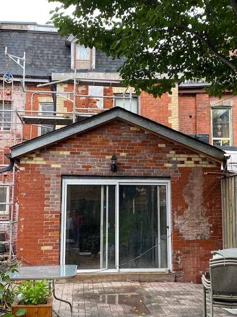 Toronto Masonry Restoration | 63 Burnaby Blvd, Toronto, ON M5N 1G3, Canada | Phone: (647) 978-1916