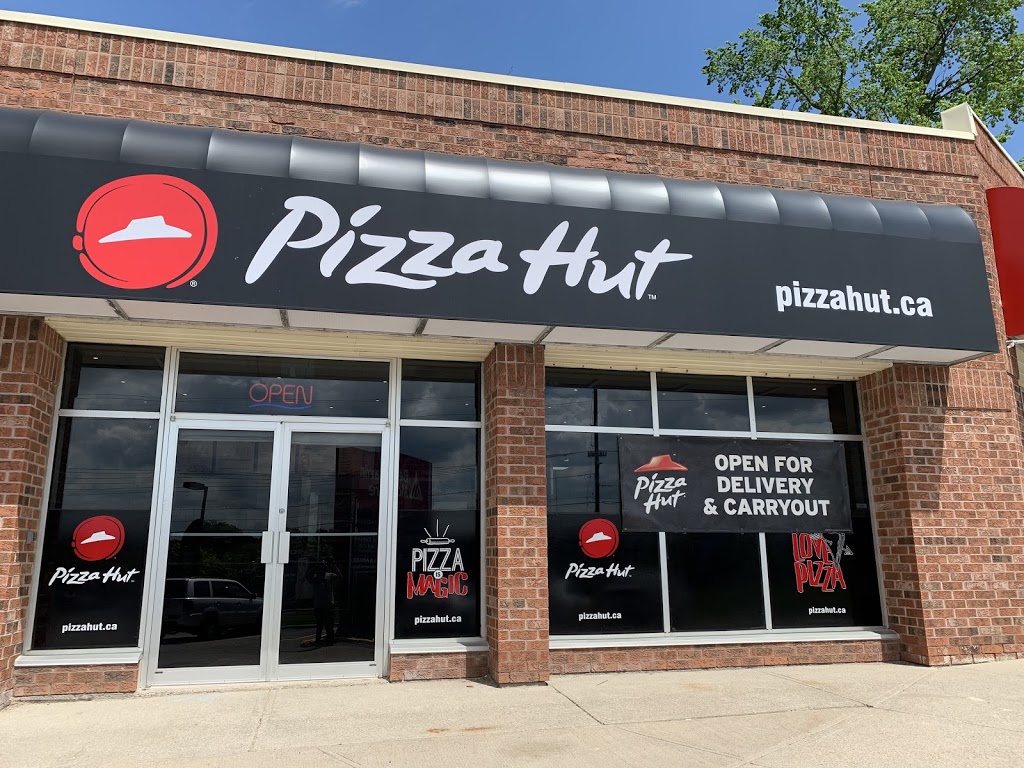 Pizza Hut | 393 Yonge St Unit #3, Barrie, ON L4N 4C9, Canada | Phone: (705) 739-1881