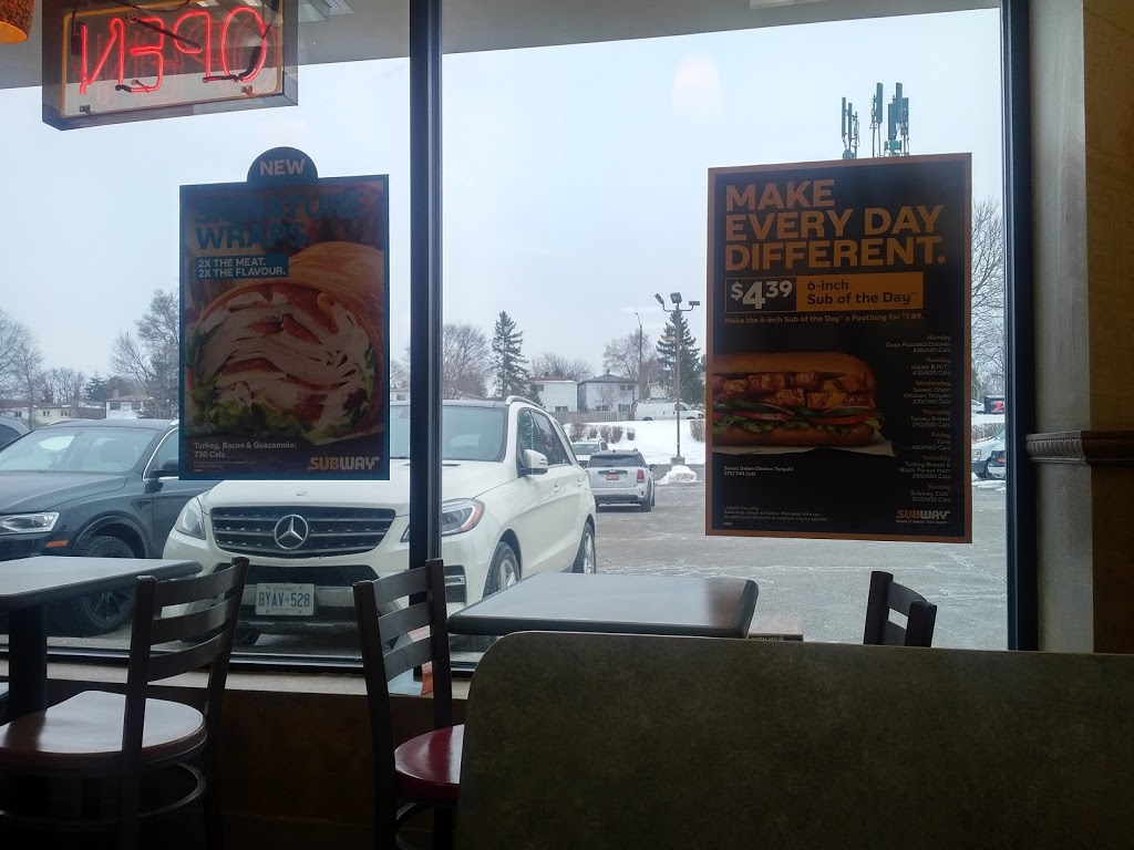 Subway | 2300 John St Unit 1, Thornhill, ON L3T 6G7, Canada | Phone: (905) 886-8129