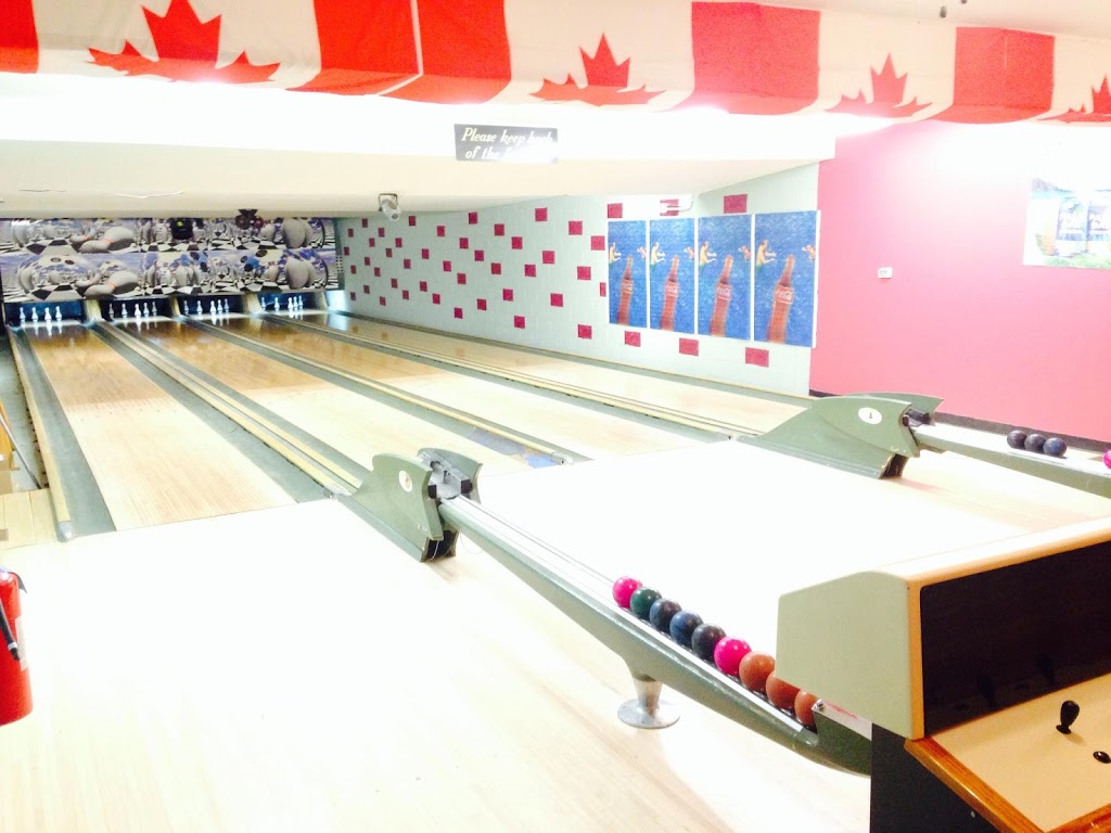 Elgin Bowling Lanes | 15 Church St, Elgin, ON K0G 1E0, Canada | Phone: (613) 929-2695