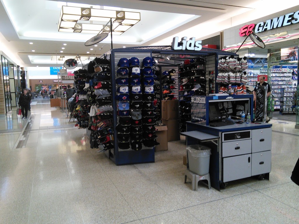 Lids | 1555 Regent Avenue W, Sp T40, Winnipeg, MB R2C 4J2, Canada | Phone: (204) 667-7980