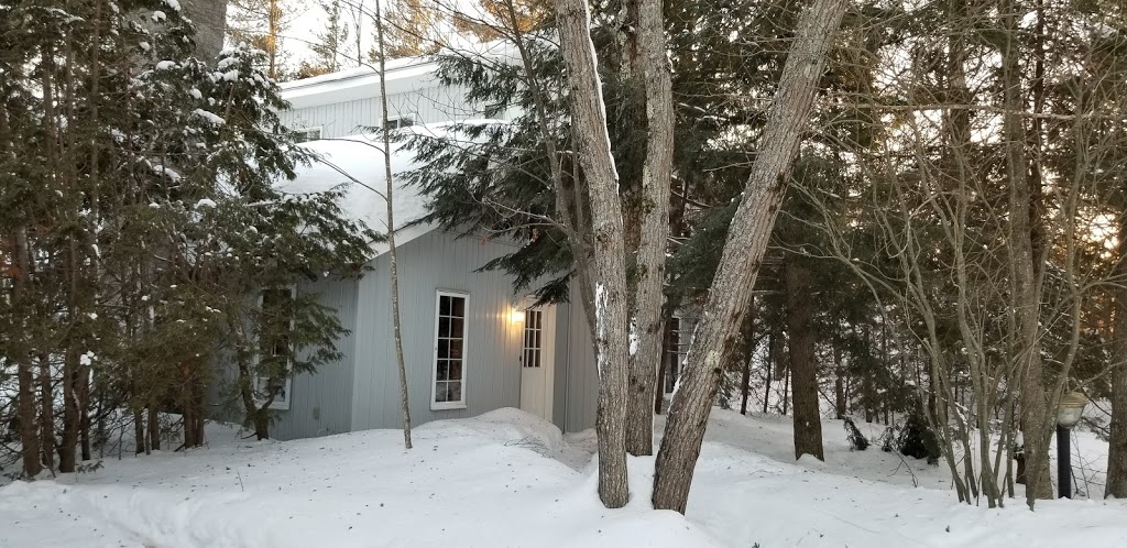 Cottages du Lac Orford | 44 Chemin dOrford sur le Lac, Eastman, QC J0E 1P0, Canada | Phone: (819) 678-2688