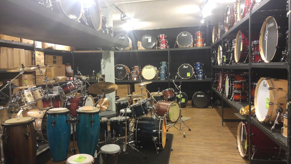 Long & McQuade Musical Instruments | 6633 118 Ave NW, Edmonton, AB T5B 0P1, Canada | Phone: (780) 471-2001