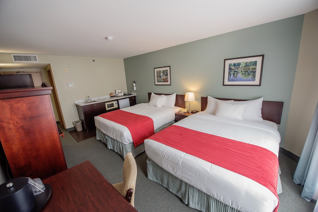 Harrison Lake Hotel | 190 Lillooet Rd, Harrison Hot Springs, BC V0M 1K0, Canada | Phone: (888) 265-1155