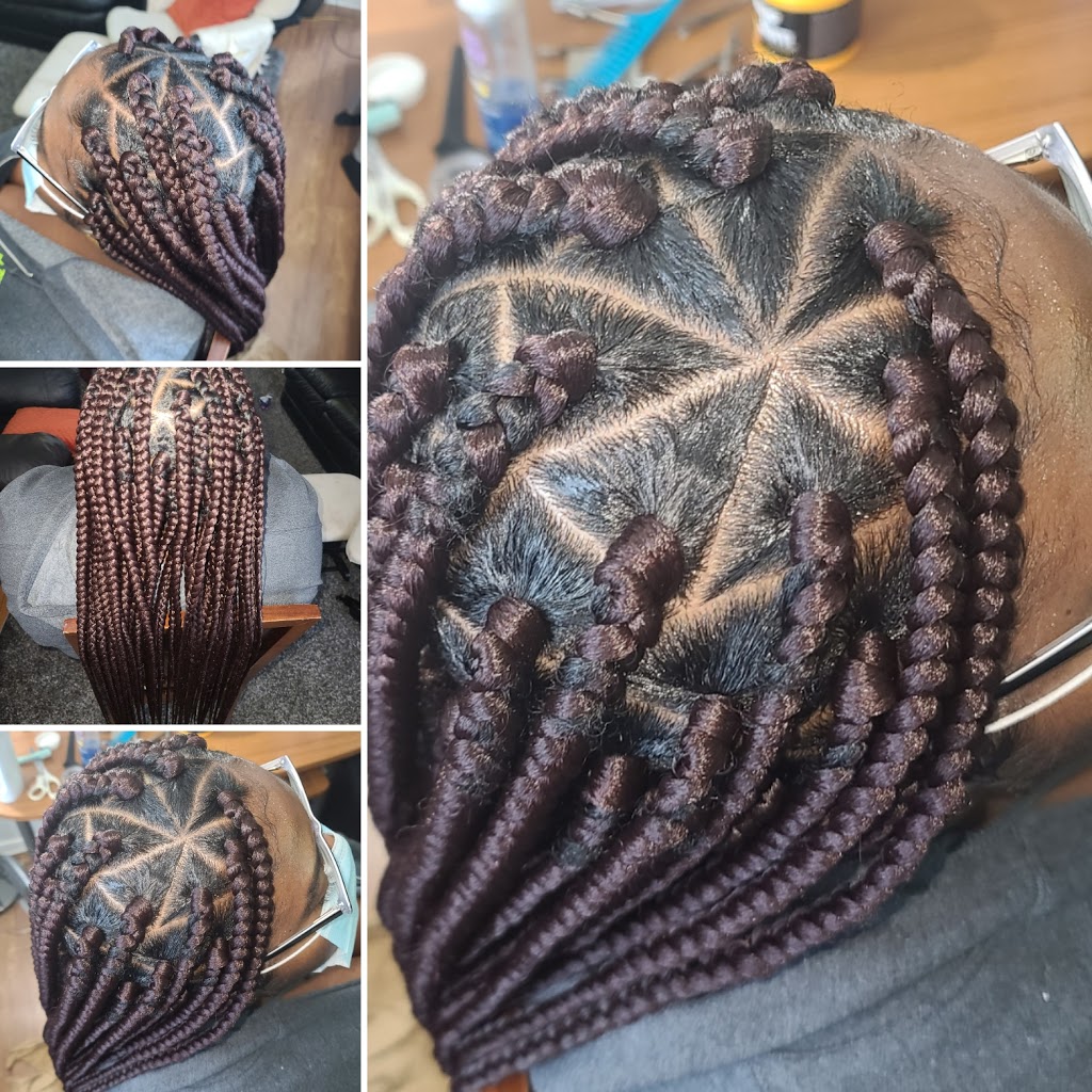 Braids by Tash | 3947 Lawrence Ave E, Scarborough, ON M1G 1S1, Canada | Phone: (647) 767-4804