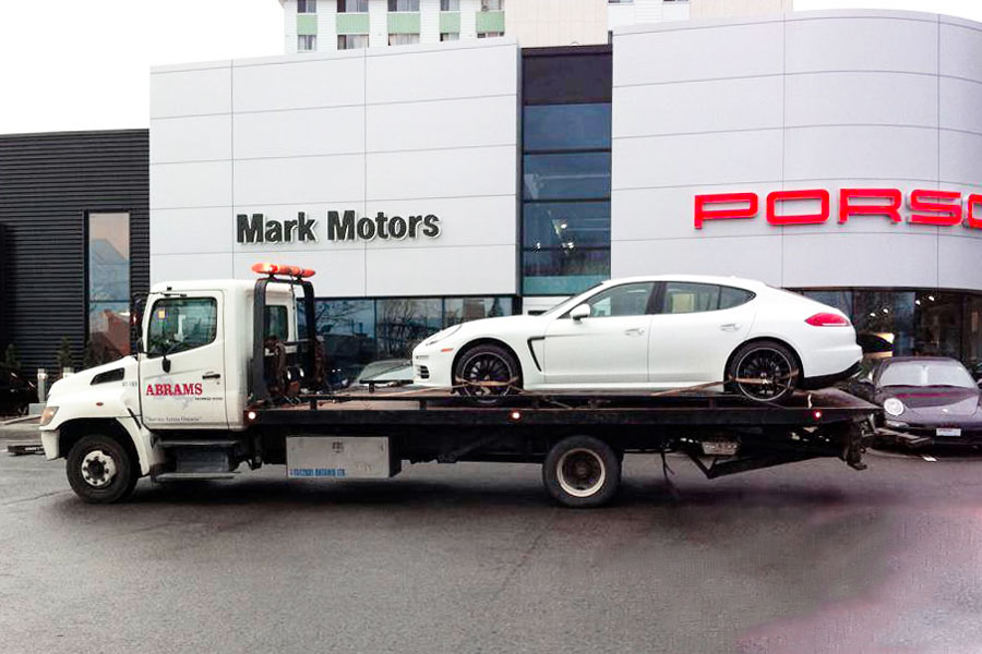 Abrams Towing Services - Cars, Heavy Duty & Semi Truck Towing | 2458 Haines Rd, Mississauga, ON L4Y 1Y6, Canada | Phone: (905) 858-9053