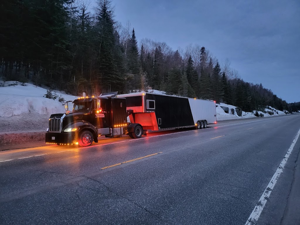 Xtrême transport | 2800 Chem. Martin, Terrebonne, QC J6X 0B2, Canada | Phone: (438) 935-6661