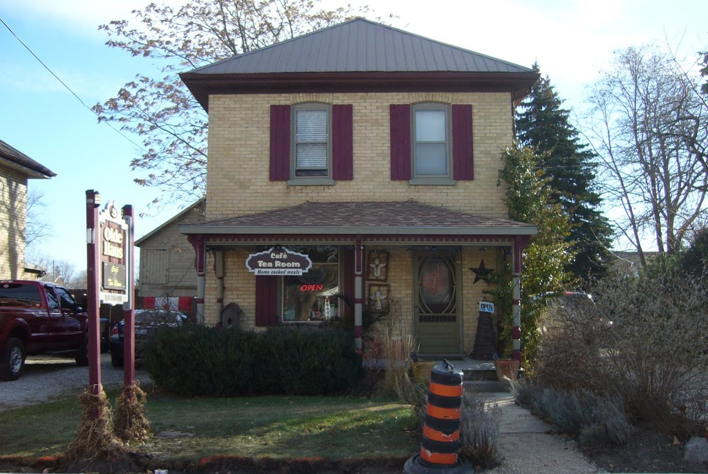 Olde House Cafe | 17 King St E, Forest, ON N0N 1J0, Canada | Phone: (519) 786-6988