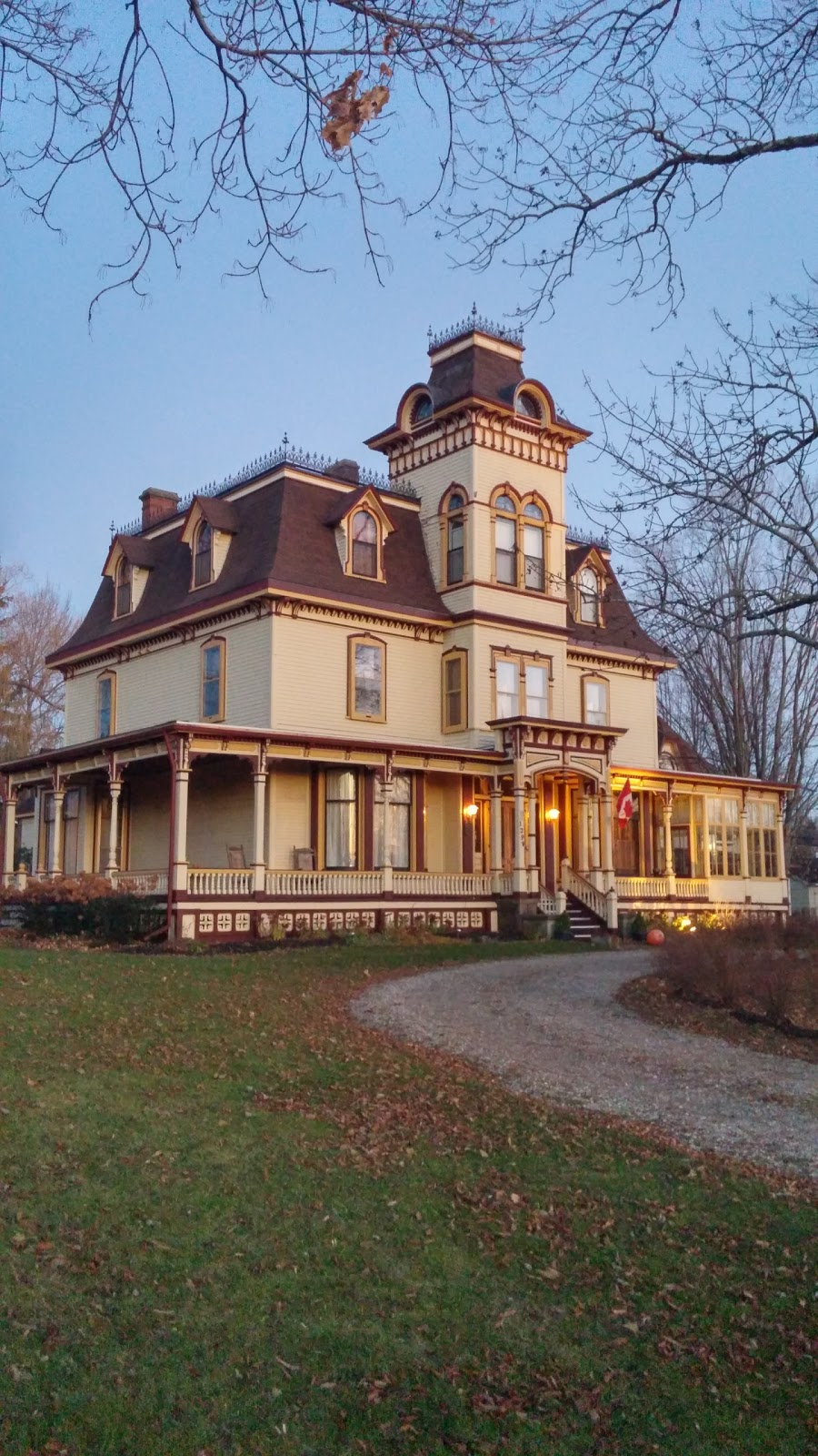 Clockmakers Inn | 1399 King St, Windsor, NS B0N 2T0, Canada | Phone: (902) 792-2573