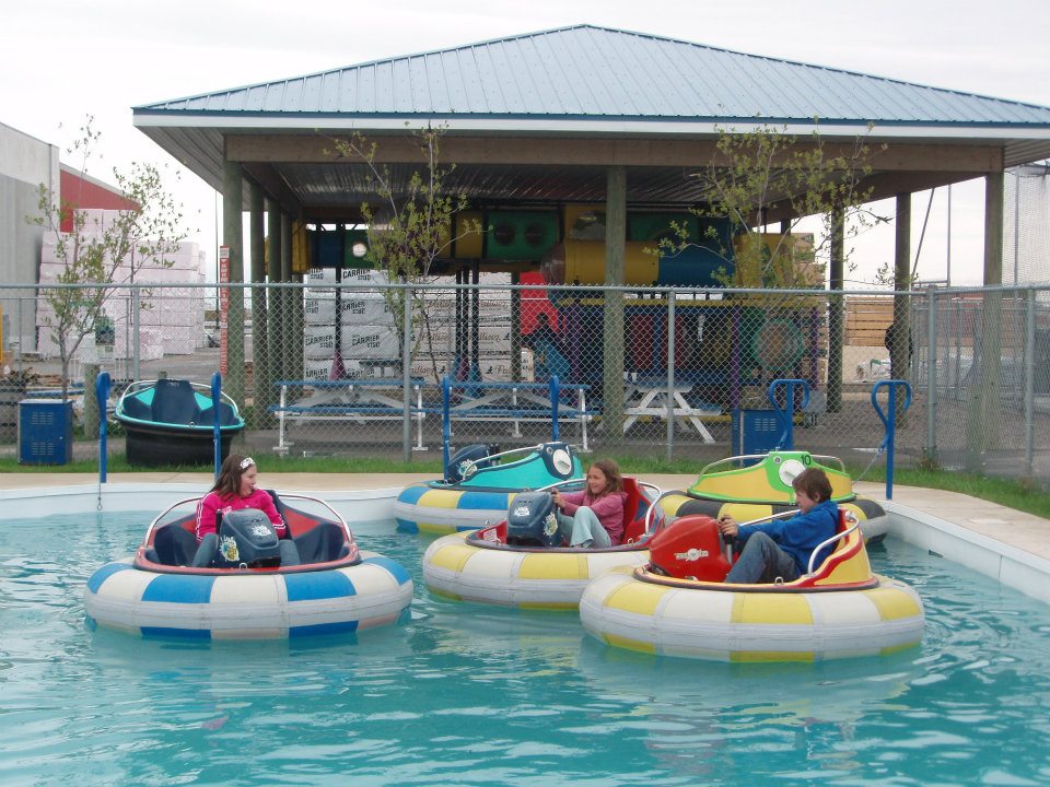 Thunder Rapids Amusement Park | 5058 Portage Ave, Headingley, MB R4H 1E1, Canada | Phone: (204) 885-7223