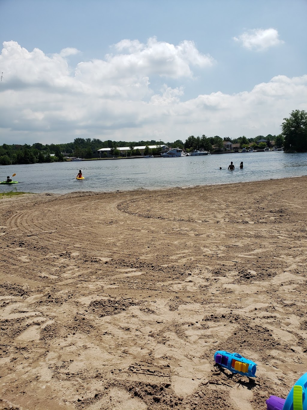 Lakefield Beach and Playground | 64 Hague Blvd, Lakefield, ON K0L 2H0, Canada | Phone: (705) 292-9507