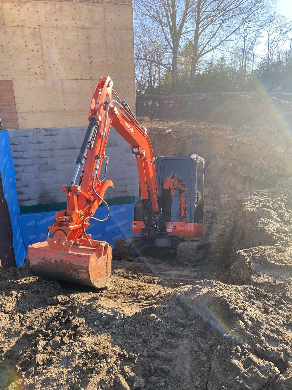 SM Excavating & Concrete | Cedar St, Brighton, ON K0K 1H0, Canada | Phone: (705) 768-1789