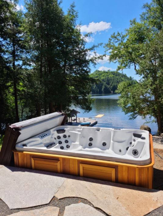 Arctic Hot Tubs Vaughan | 172 Chrislea Rd unit a, Woodbridge, ON L4L 8V1, Canada | Phone: (289) 236-2100