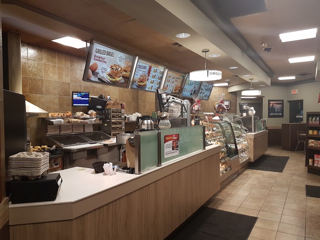 Tim Hortons | 2165 Royal Windsor Dr, Mississauga, ON L5K 1J5, Canada | Phone: (905) 823-0320