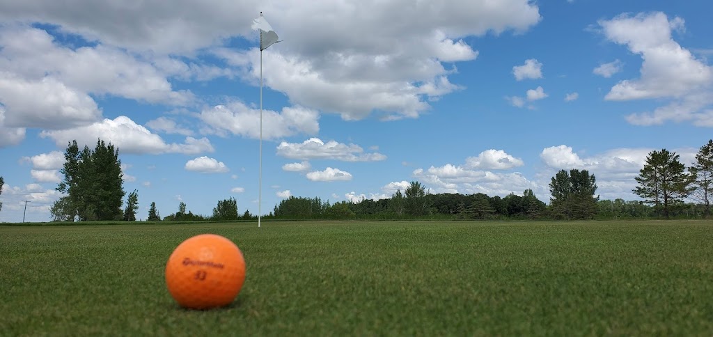 Prairie Oaks Golf Course | 22048 Oak Grove Rd, Lorette, MB R5K 0E1, Canada | Phone: (204) 878-2098