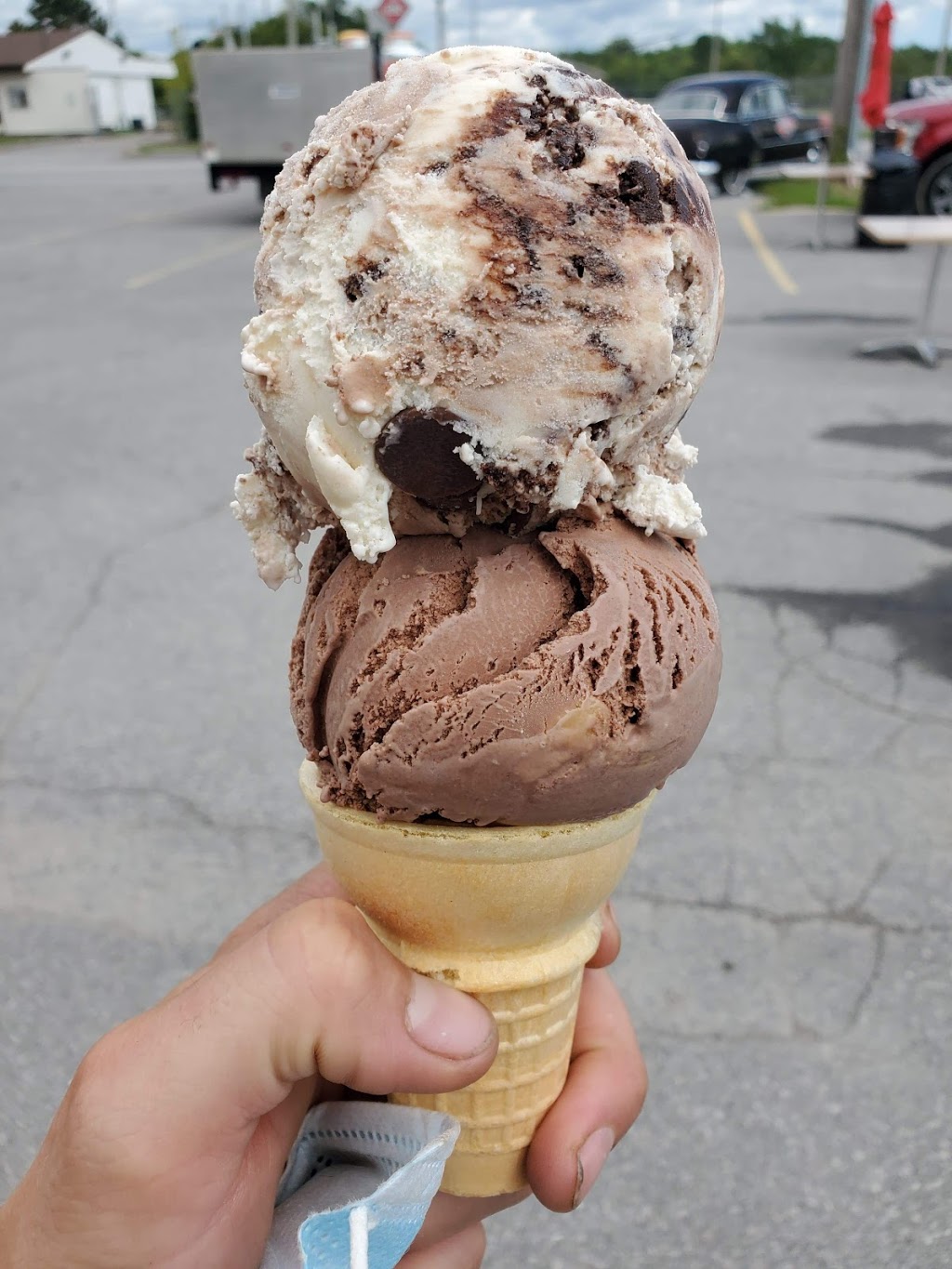 Sister Scoops | 2544 County Rd 64, Carrying Place, ON K0K 1L0, Canada | Phone: (514) 966-2478