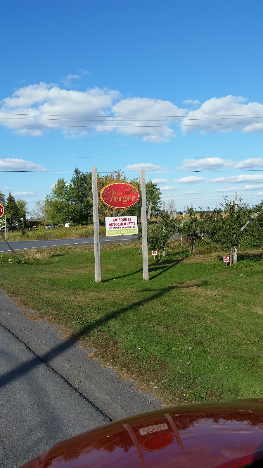 Au Petit Verger | 1049 Chem. du Petit-Bernier, Saint-Jean-sur-Richelieu, QC J3B 6Y8, Canada | Phone: (514) 967-0308