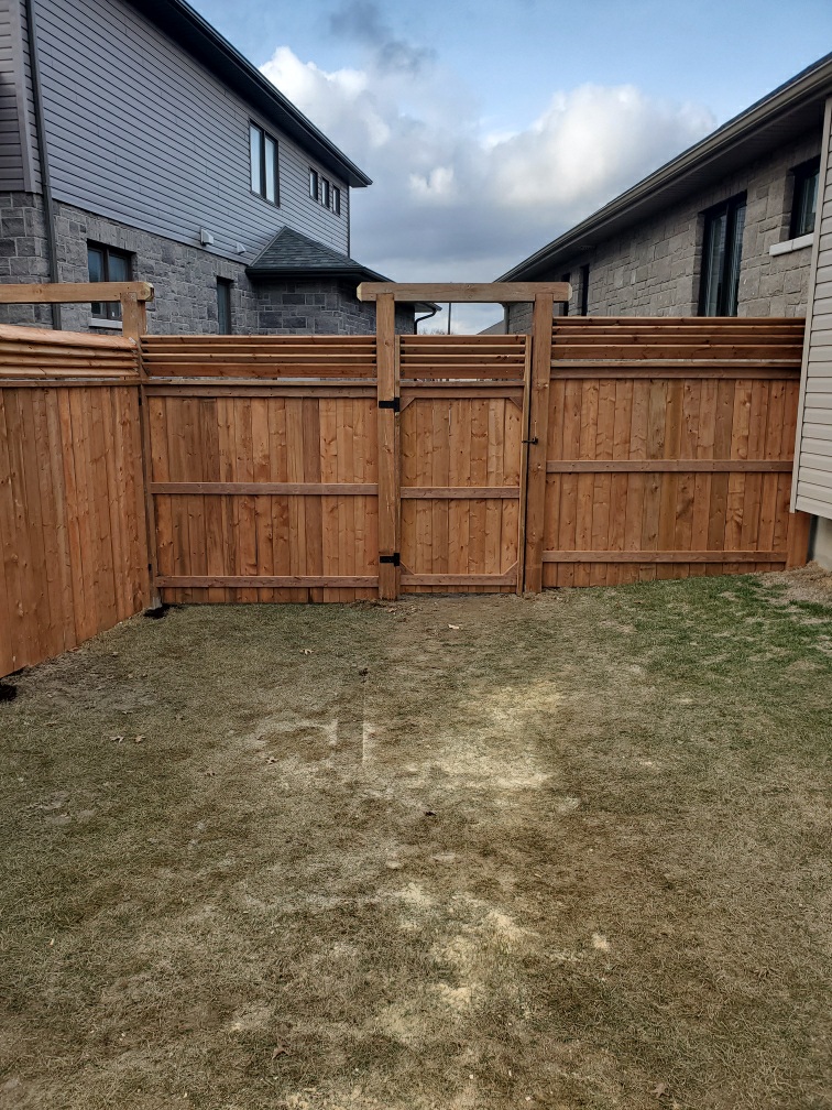 ONTARIO PROVINCIAL FENCE INC. | 4785 2 Unit 4 & 5, Kingston, ON K7P 0K6, Canada | Phone: (613) 453-3722