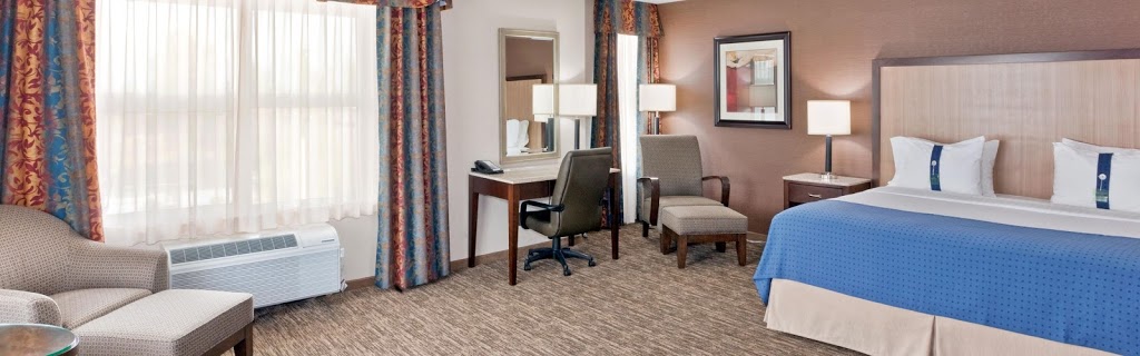 Holiday Inn & Suites Surrey East - Cloverdale | 17530 64 Ave, Surrey, BC V3S 1Y9, Canada | Phone: (604) 576-8862