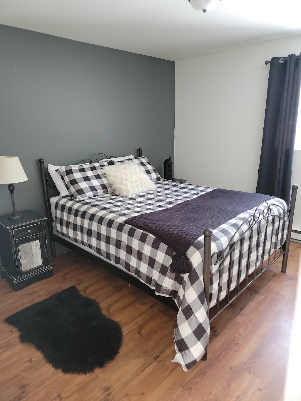 Le Duplex | 580 Chem. Notre Dame De La Merci, Saint-Damien, QC J0K 2B0, Canada | Phone: (514) 971-7423