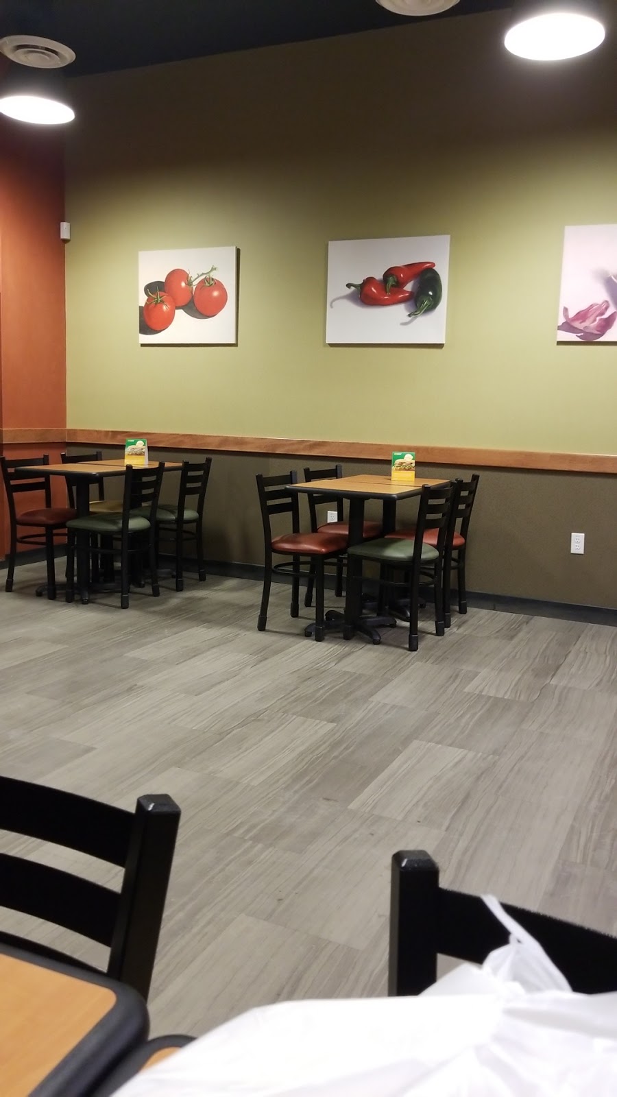 Subway | 11439 40 Ave NW, Edmonton, AB T6J 0R4, Canada | Phone: (780) 989-5320