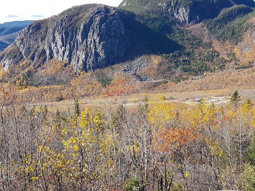 SÉPAQ - Grands-Jardins et Hautes-Gorges-de-la-Rivière-Malbaie | 25 Boulevard Notre Dame, Clermont, QC G4A 1C2, Canada | Phone: (418) 439-1227