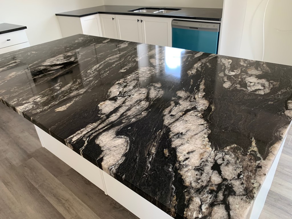 ROCKLAND Granite & Quartz | 1099 Commerce Way #1, Woodstock, ON N4V 0A2, Canada | Phone: (519) 533-0588