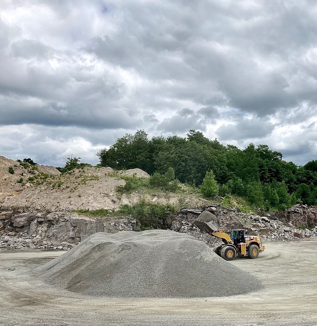 Carr Aggregates | 140 Old Highway Rd, East, Magnetawan, ON P0A 1P0, Canada | Phone: (705) 387-1987