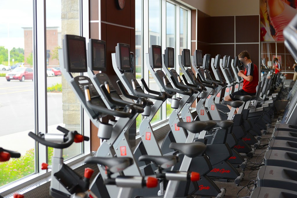 GoodLife Fitness Kanata Eagleson Place | 100 Michael Cowpland Dr, Kanata, ON K2M 1X3, Canada | Phone: (613) 270-0372