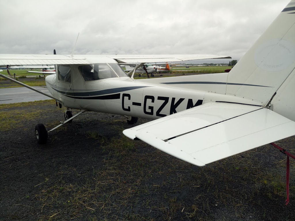 Saint Hubert Flying School | 5680 Route de lAéroport, Saint-Hubert, QC J3Y 8Y9, Canada | Phone: (450) 443-4555