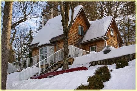 Un Chalet à Louer.ca | 171 1re Avenue, Sainte-Thècle, QC G0X 3G0, Canada | Phone: (418) 907-2839