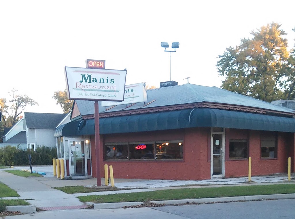 Tom Manis Restaurant | 1232 10th St, Port Huron, MI 48060, USA | Phone: (810) 982-9021