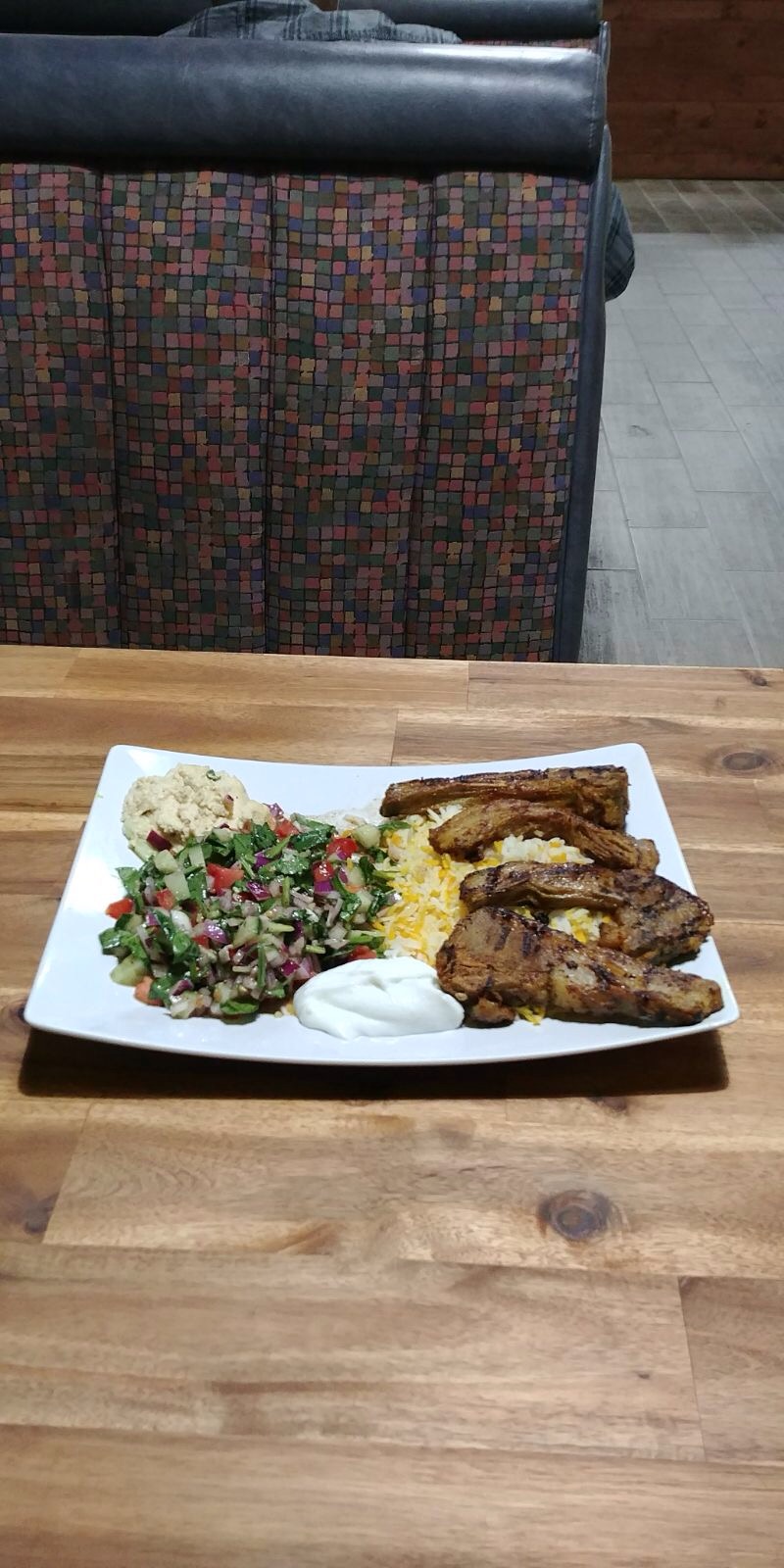 Shawarma Baraka | 86 Niagara St, St. Catharines, ON L2R 4L2, Canada | Phone: (905) 988-5555