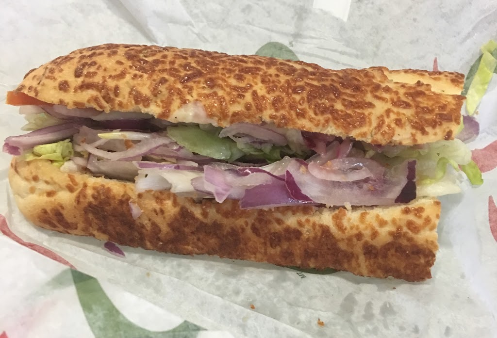 Quiznos | 242-6655 178 St NW, Edmonton, AB T5T 4J5, Canada | Phone: (587) 982-0778