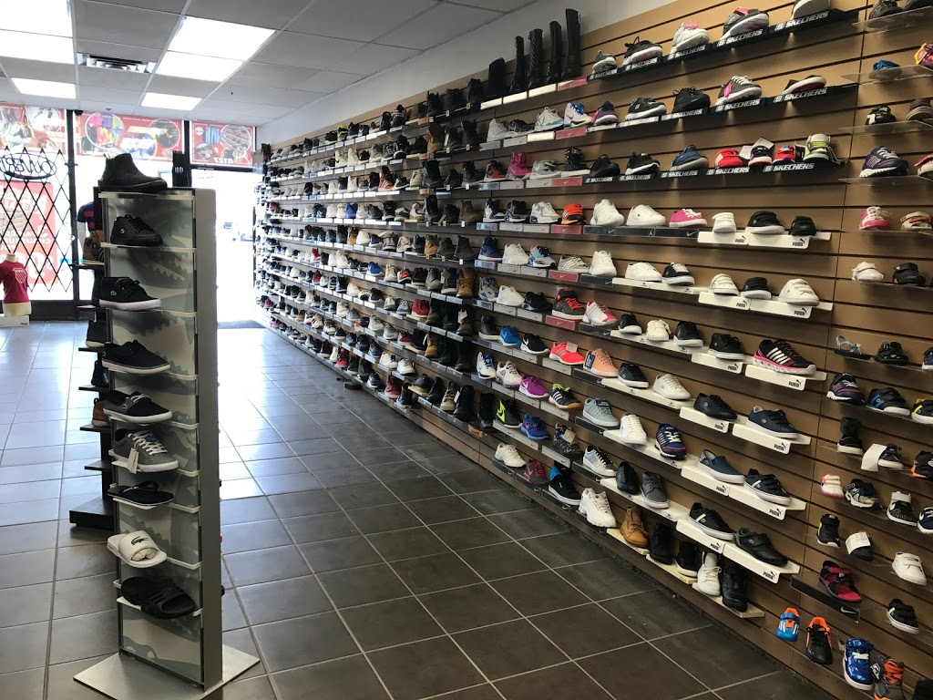 Sport Station | 4127 Rue Jean-Talon, Saint-Léonard, QC H1S 1J6, Canada | Phone: (514) 374-5555