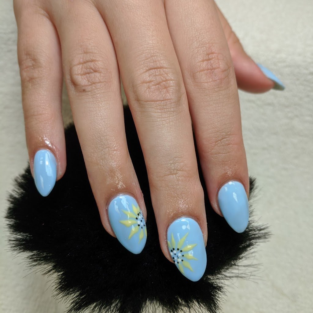 Winnipeg Nails | 629 Corydon Ave, Winnipeg, MB R3M 0W3, Canada | Phone: (204) 284-8402