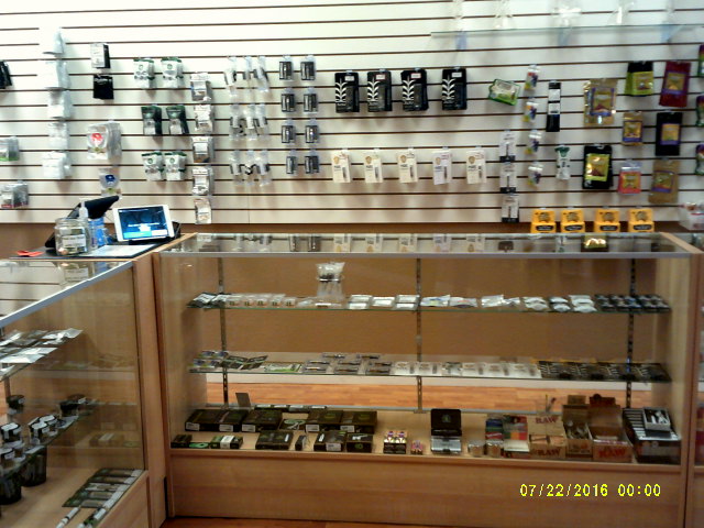 The Pot Shop Bellingham | 2119 Lincoln St, Bellingham, WA 98225, USA | Phone: (360) 671-0111