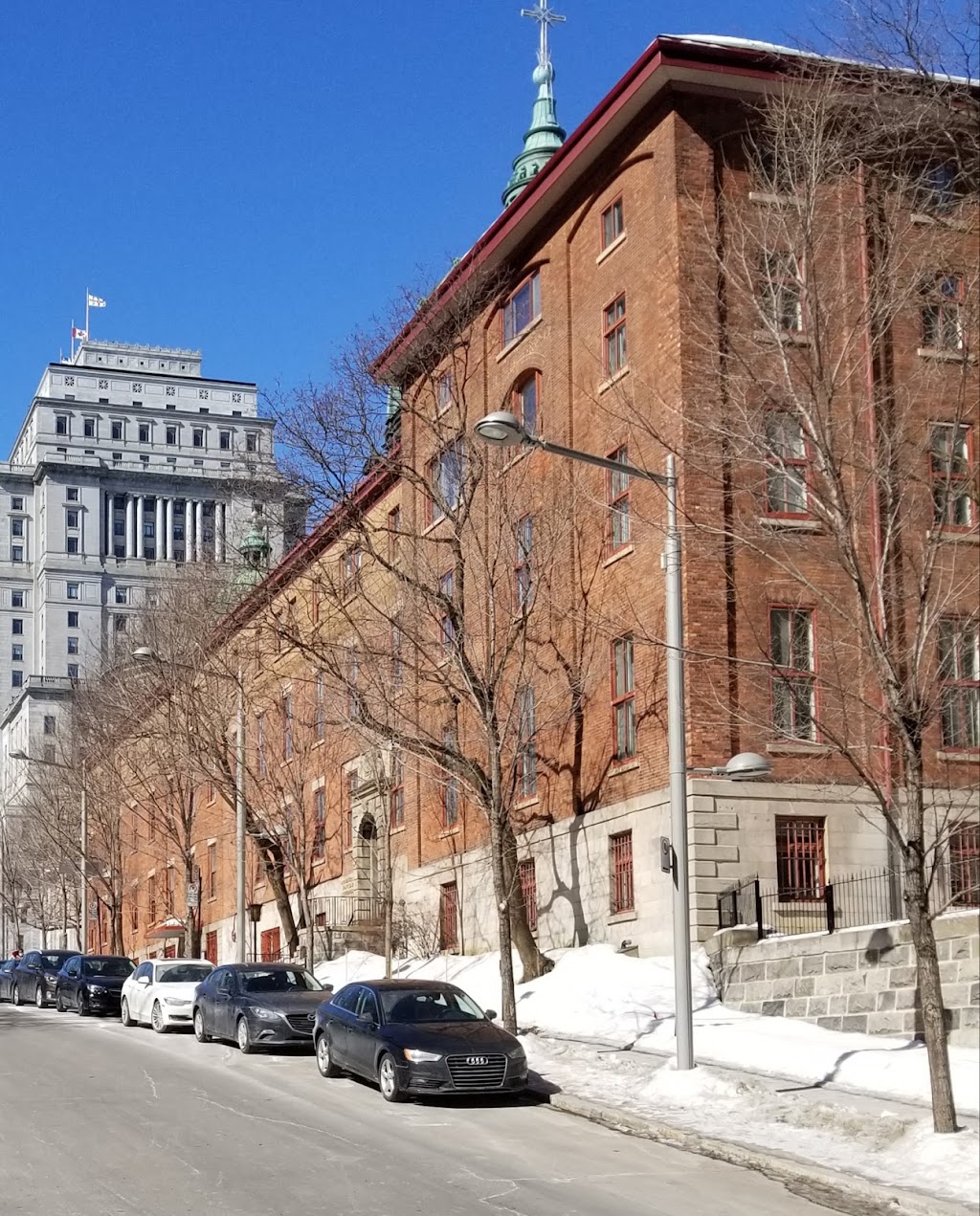 Archevêché De Montréal | Cathédrale Marie-Reine-du-Monde, 1085 Rue de la Cathédrale, Montréal, QC H3B 2V3, Canada | Phone: (514) 866-0955