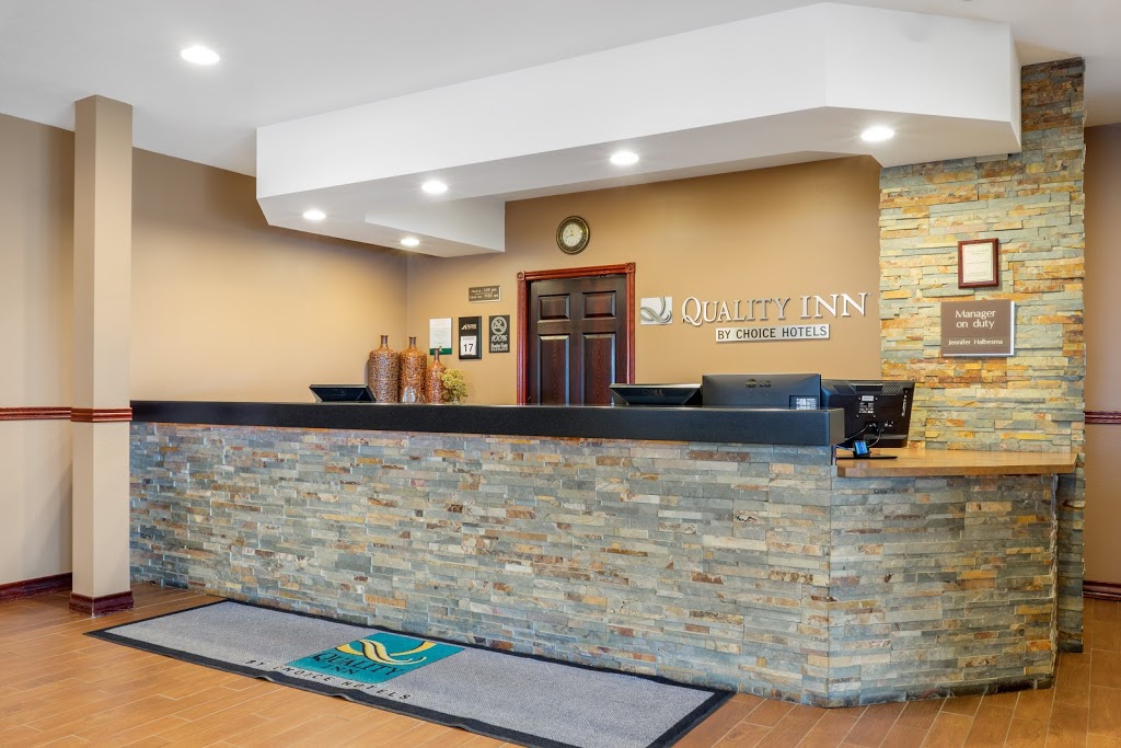 Quality Inn & Suites | 851 Main St, Winkler, MB R6W 0M7, Canada | Phone: (204) 325-4381